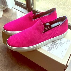 EUC Rothy’s Bubblegum Sneakers Sz 8.5